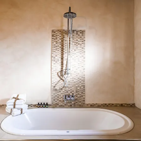 骑士精神精品酒店 4*