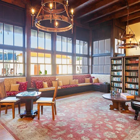 骑士精神精品酒店 Rhodes City