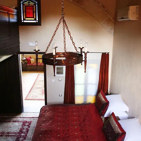 Spirit Of The Knights Boutique מלון