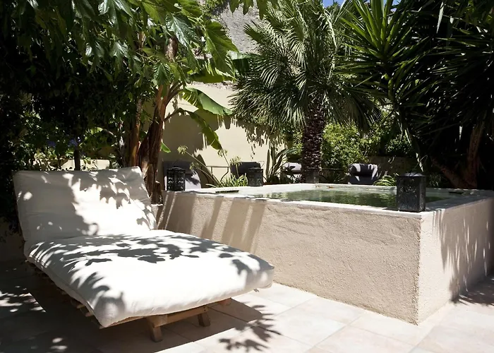 Spirit Of The Knights Boutique Rhodes City